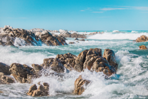 crashing waves on rocks- Medication-assisted treatment in Orange County